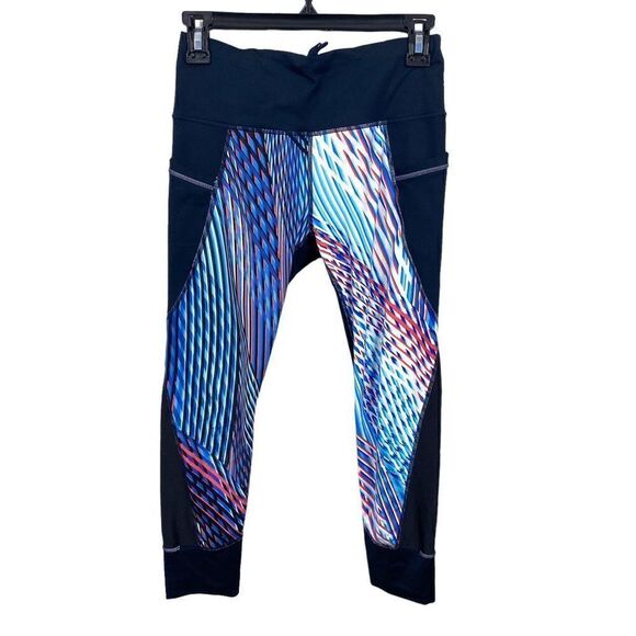 Athleta Relay Capri Mosaic Navy Multi Legging - Picture 2 of 6